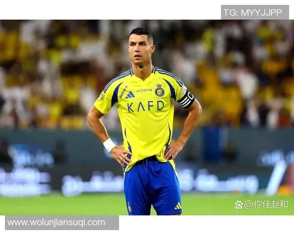 盘点足球明星经典发型图赏析展现绿茵场上独特魅力风采