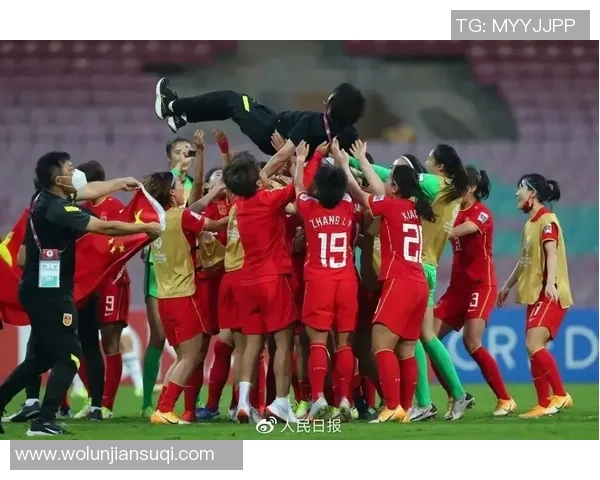 美国女足球星领衔新时代崛起 风靡全球的足球女力与竞技精神