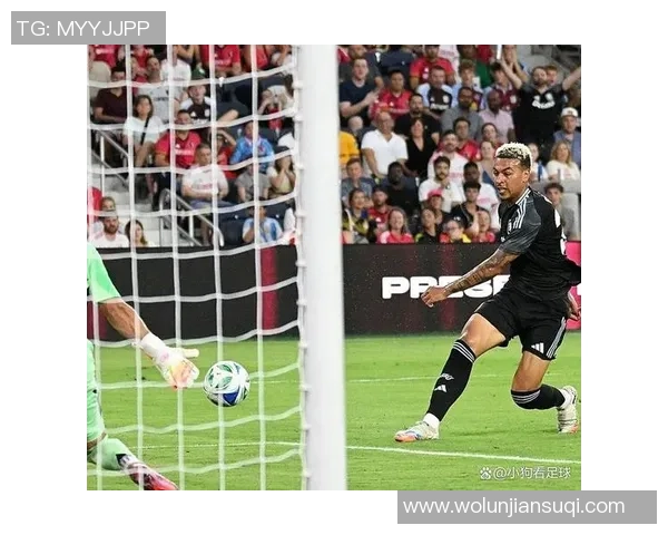 维拉足球队最新球星名单分析与球员表现评估