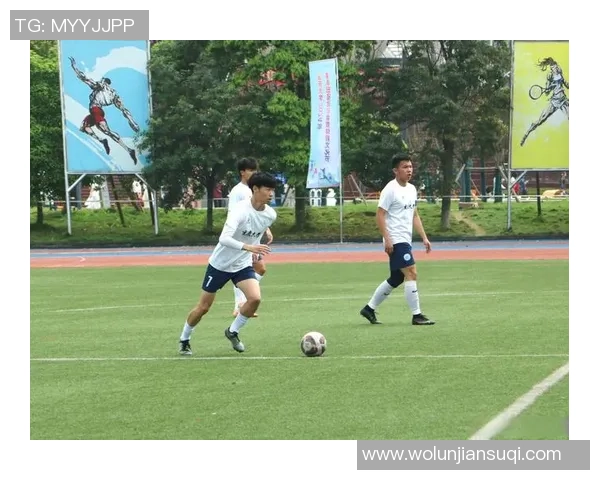 青春绿茵闪耀时刻聚焦当红足球鲜肉球星成长之路