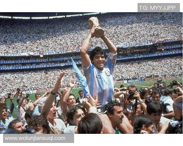 马拉多纳传奇球技壁纸展现球王风采与永恒魅力